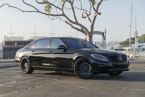 Mercedes-Maybach S600 by GSquared Design on Forgiato Wheels (Piatto-M) 2018 года